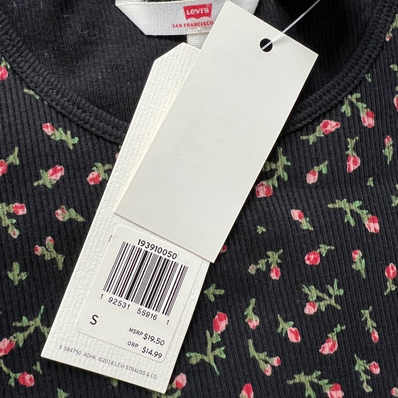 Levi’s rose bud tank top NWT size small - Picture 7 of 9